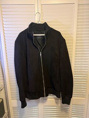 Zara Black Zip-Front Men's Jacket